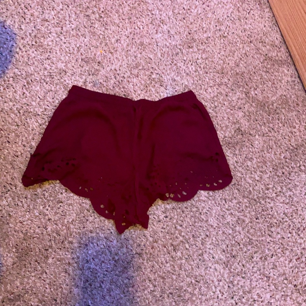 CUTEST SHORTS!!!!!!!! Maroon